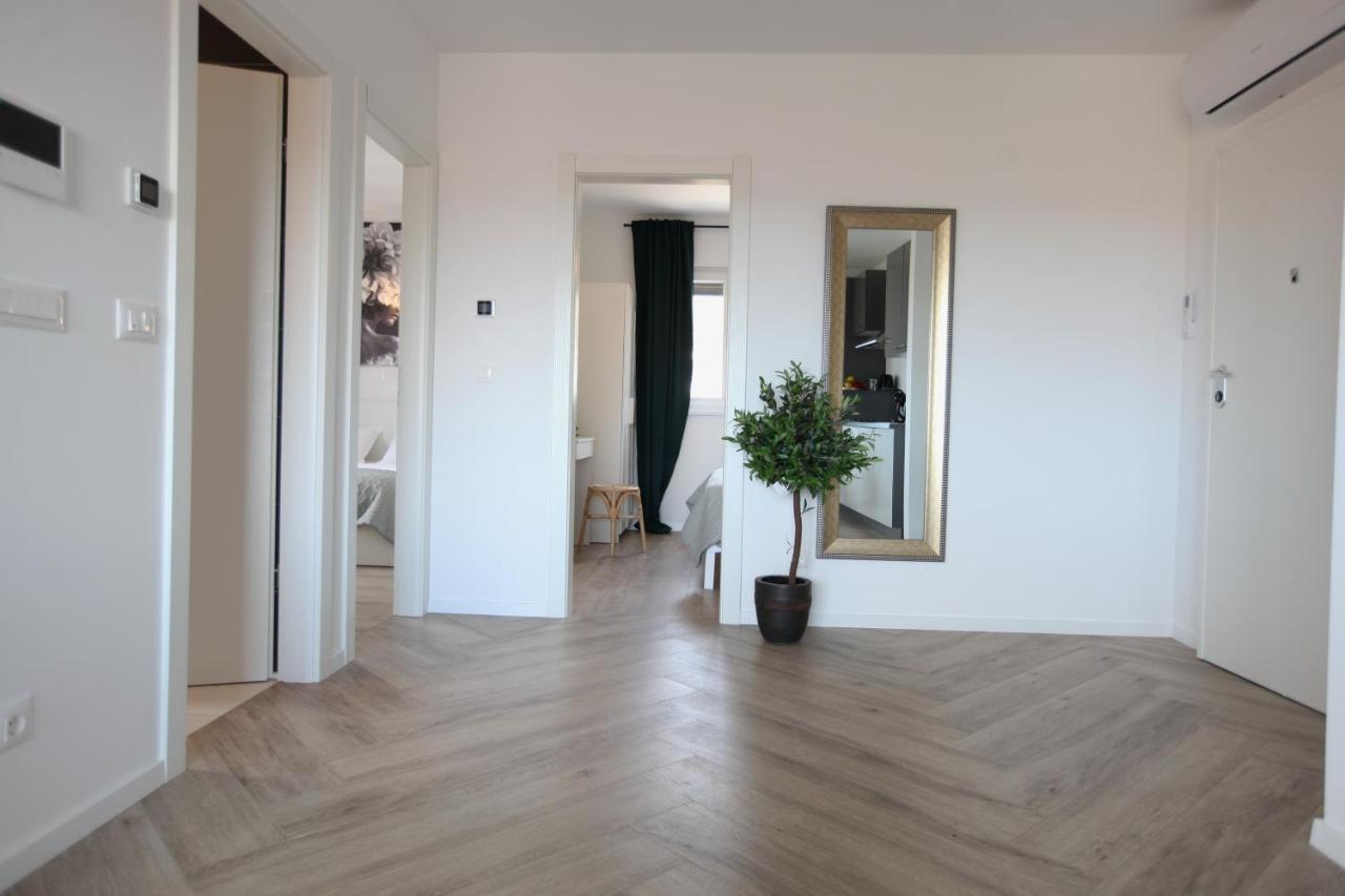 Apartments One Трогир Экстерьер фото