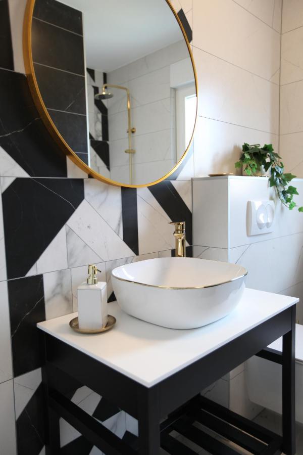 Apartments One Трогир Экстерьер фото